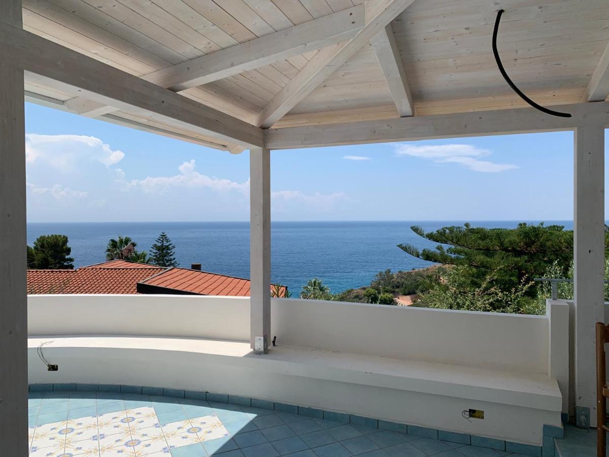 Miriasol Bed And Breakfast Capo Vaticano Exterior photo